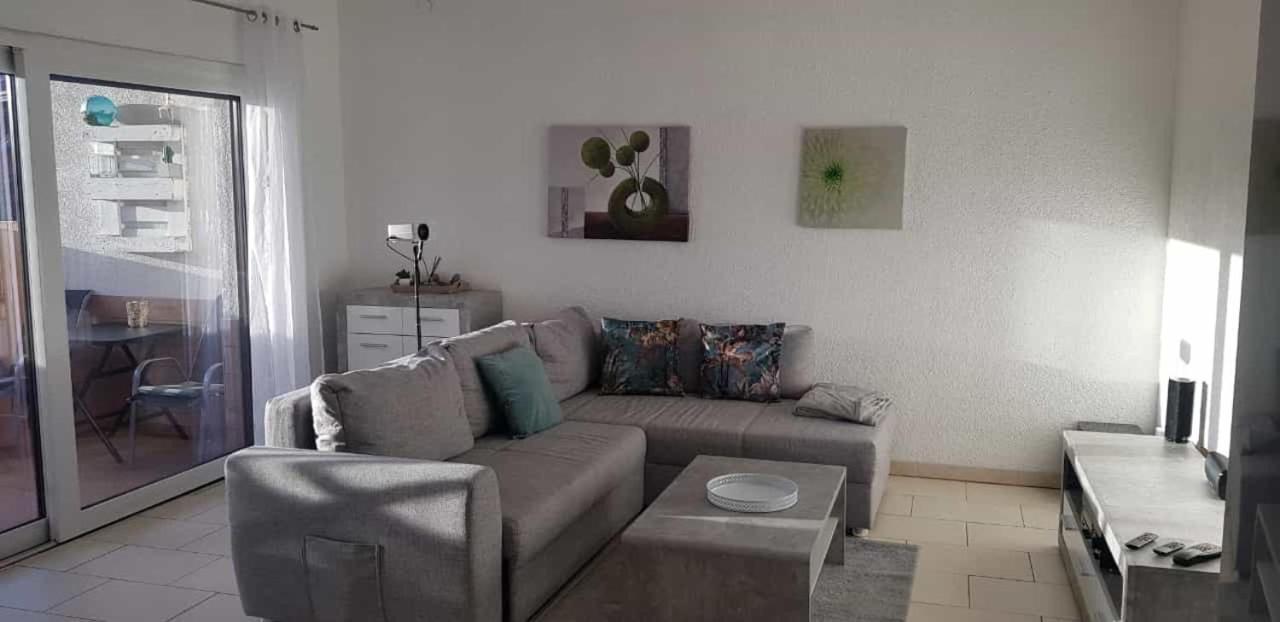 Easystay#4 Home Cinema Ferienwohnung In Kliniknaehe Mit Balkon, Boxspringbett & Netflix Bad Oeynhausen Bagian luar foto