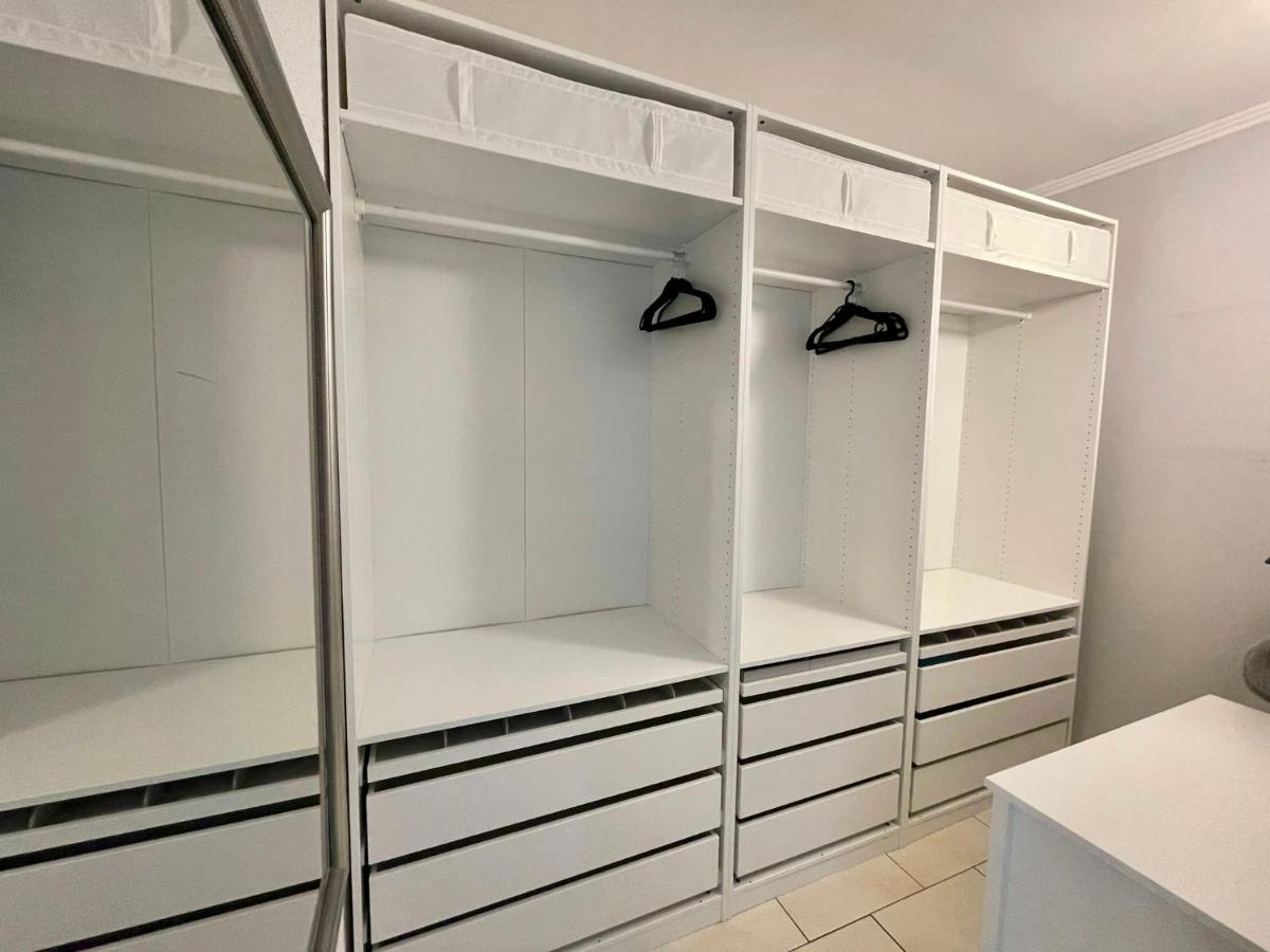 Easystay#4 Home Cinema Ferienwohnung In Kliniknaehe Mit Balkon, Boxspringbett & Netflix Bad Oeynhausen Bagian luar foto